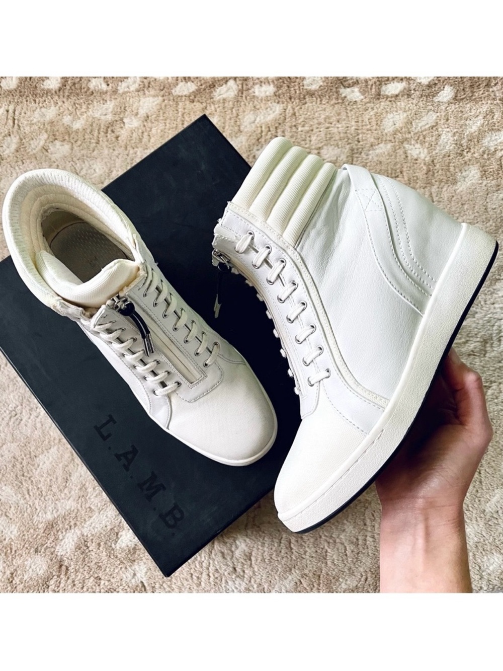 L.A.M.B Georgi White Leather Hidden Wedge Zip Up High Top Sneaker Size 8 1/2